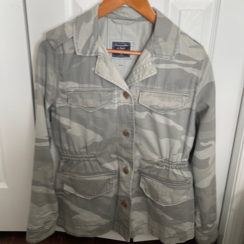 Abercrombie & Fritch jacket size M